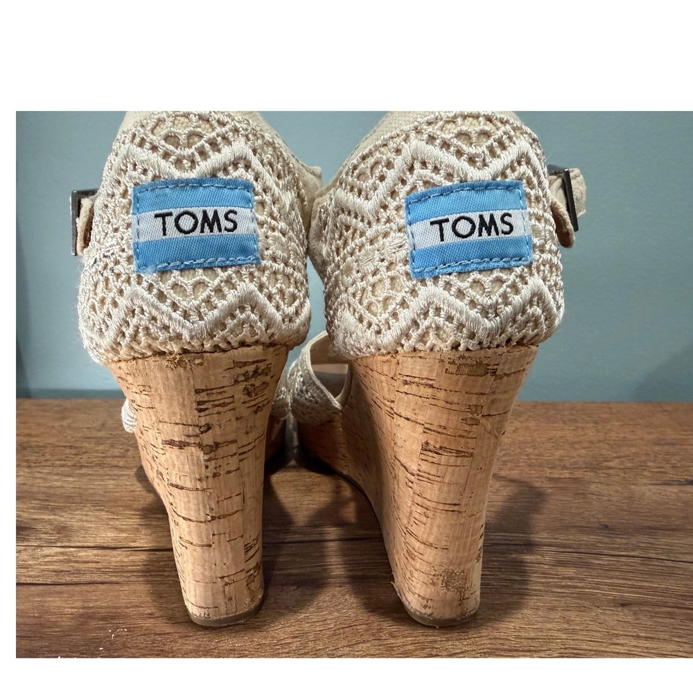 TOMS Cream Crochet Cork‎ Platform Wedge Sandals Ankle Strap Boho Festival Size 7 - Picture 3 of 7